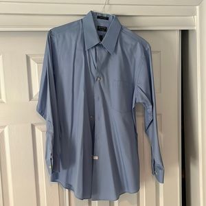 Men’s Blue Long Sleeve Dress Shirt - Large 32/33